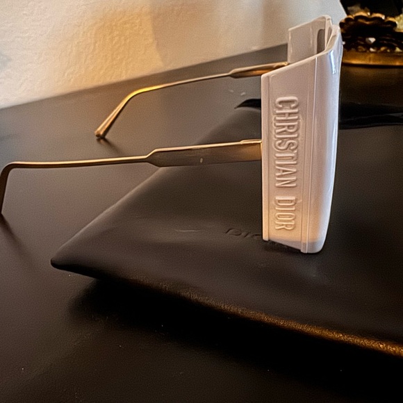 CHRISTIAN DIOR SUNGLASSES WHITE SQUARE - Picture 5 of 5